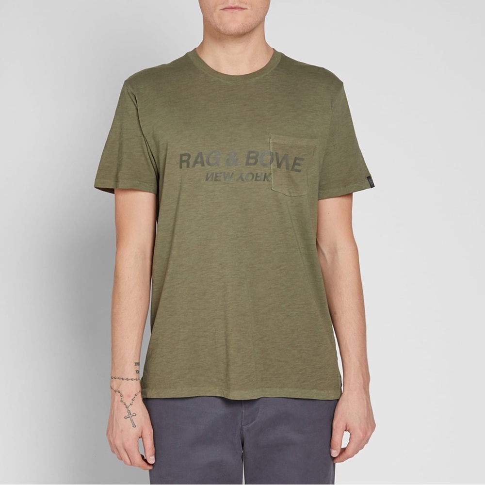 🥂FINAL SALE🥂 RAG & BONE UPSIDE DOWN PRINTED LOGO TEE Army Green XL